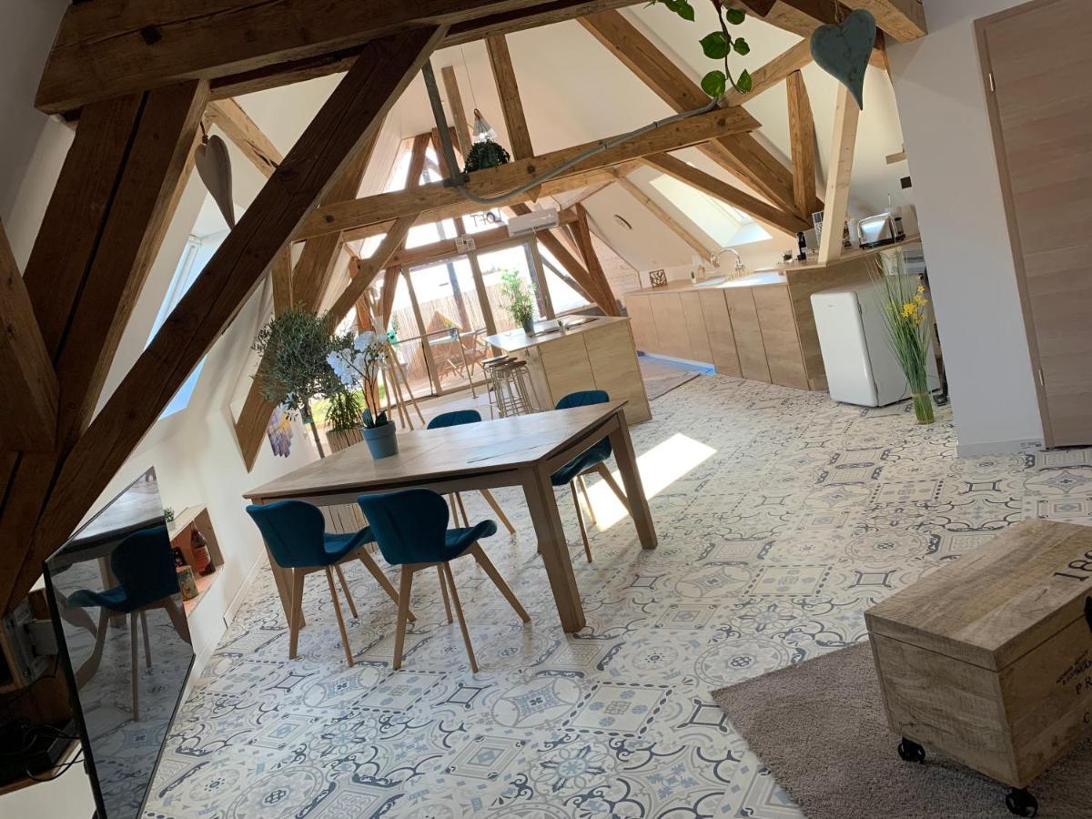 Nid De Cigogne Apartamento Illhaeusern Exterior foto